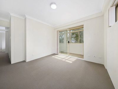 52 / 40 Rosalind Street, Cammeray