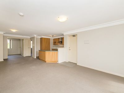 27 / 5 Dehli Street, West Perth