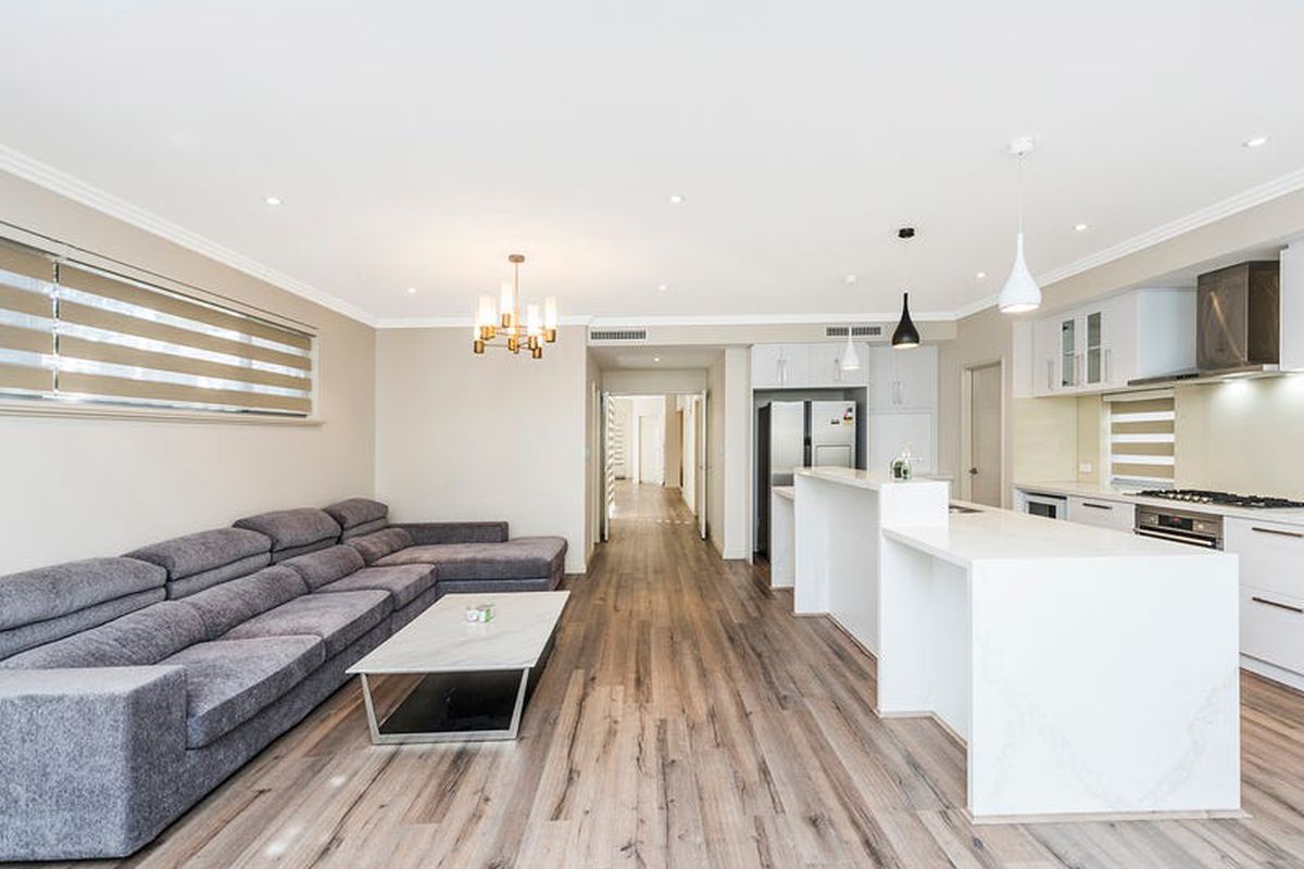 2A Genesta Crescent, Dalkeith