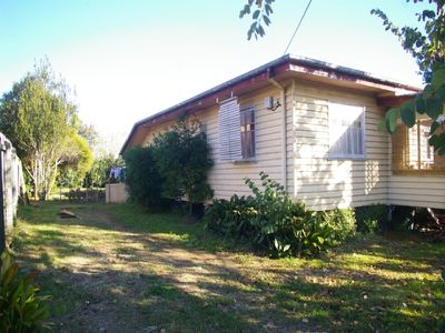 9 South Station Road, Booval