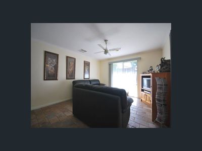 12 Horsfield Street, Cranbourne North