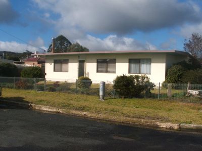 9 Post Office Street, Emmaville