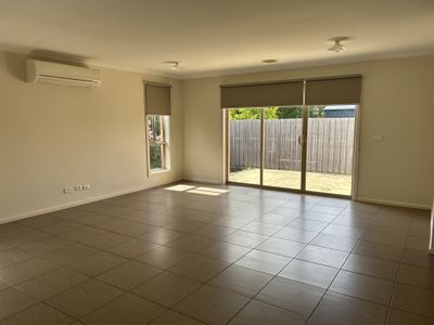 2 / 26 Poplar Street, Newcomb