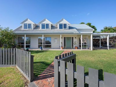 42A Albert Street, Port Fairy