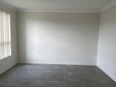 8 Farm Street, Austral
