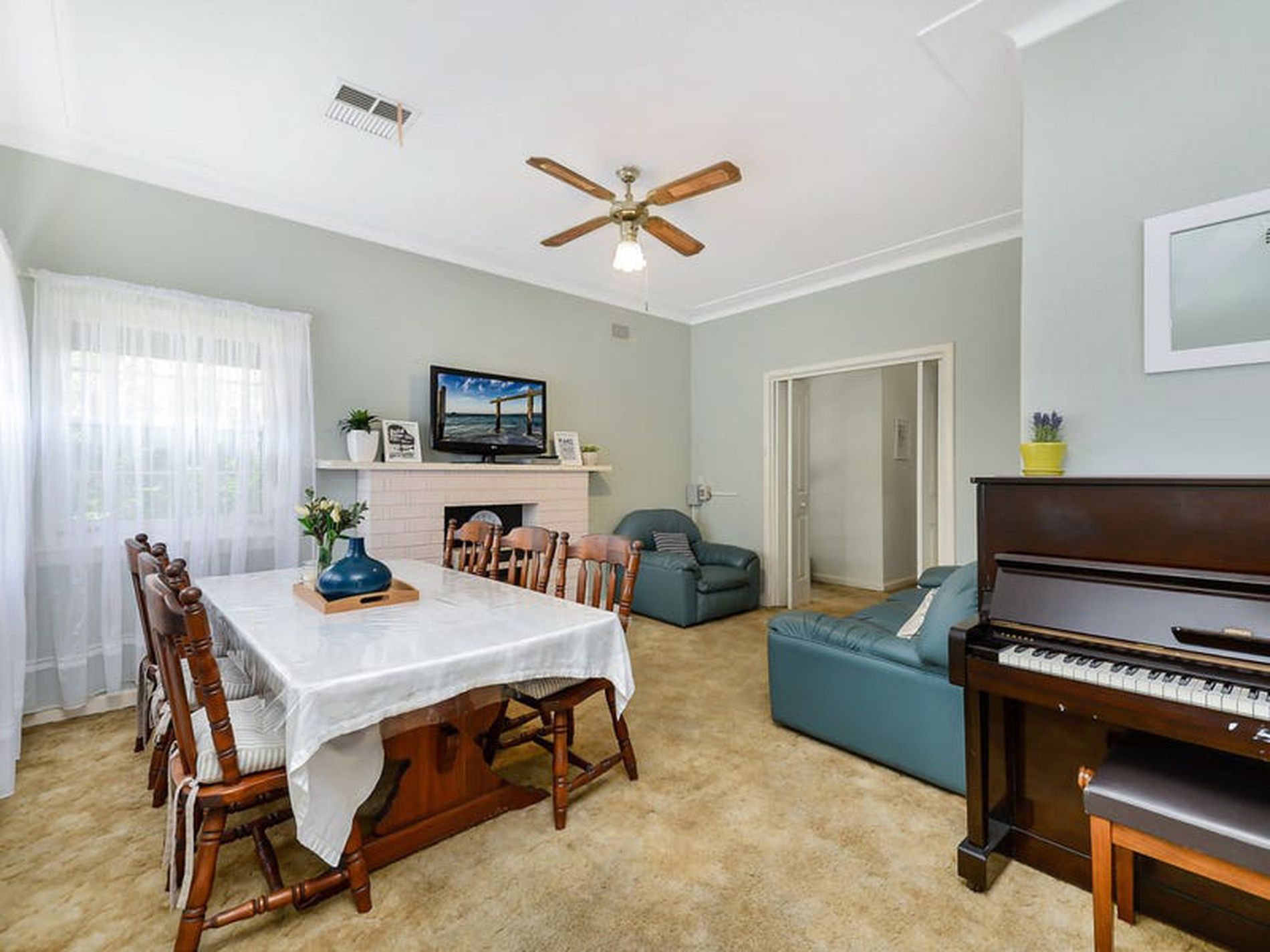 1 Hughes Avenue, Mascot