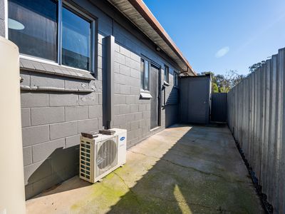 4 / 196 KIEWA STREET, South Albury