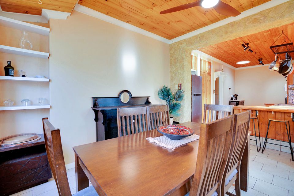 135 Safety Bay Rd, Shoalwater