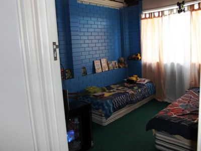 14 TURRUM STREET, Scarness