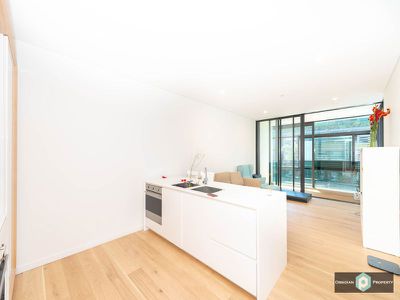 401 / 1 Chippendale Way, Chippendale