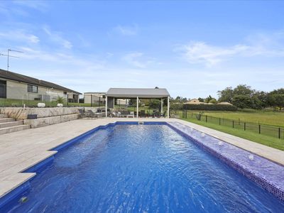 9 Nectarbrook Drive, Orangeville