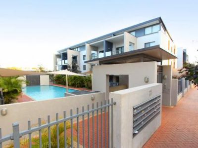 29 / 11 Tanunda Drive, Rivervale