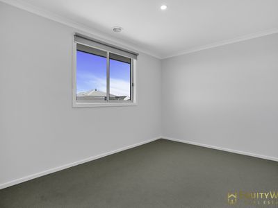 62 Pankina Road, Mambourin