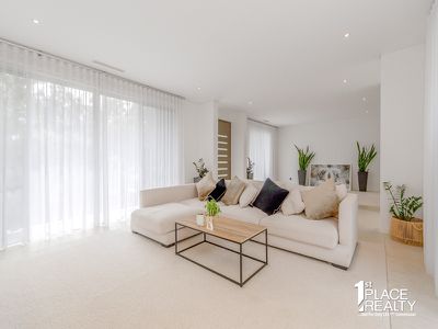 9 Cassowary Cres, Coodanup