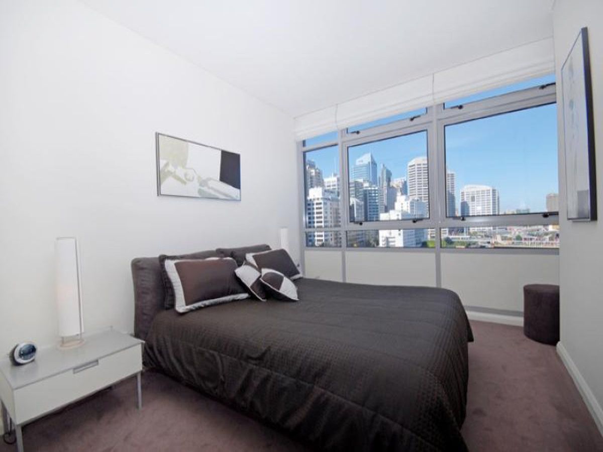 N1301 / 23 Shelley St, Sydney