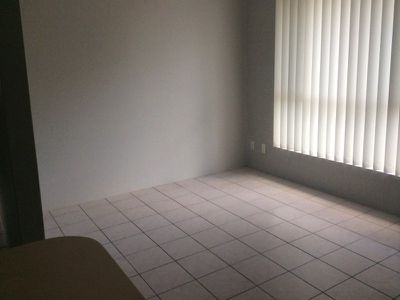 3 / 12 Melinda Grove, Lake Heights