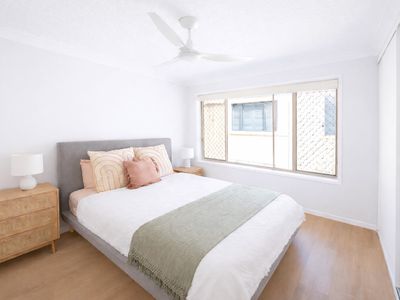 8 / 26 Genoa Street, Surfers Paradise