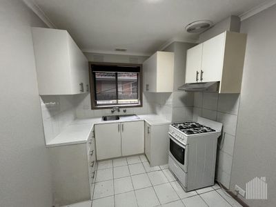5/1067 High Street, Reservoir