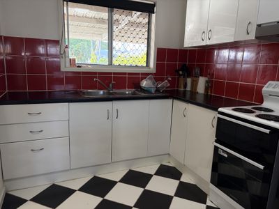 4 / 9 Margaret Street, Mackay