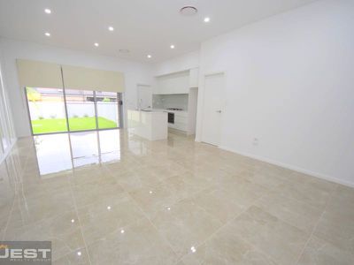 15A Alingham, Condell Park