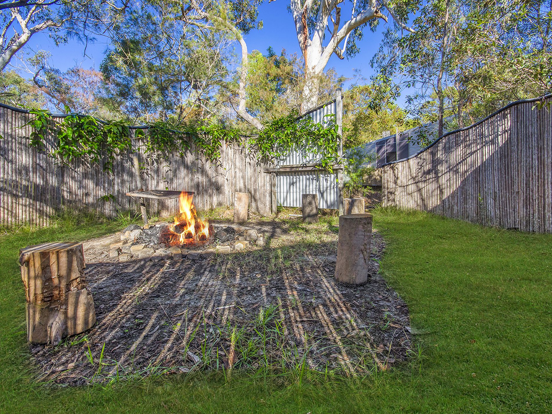 56 Paradise Dr, Weyba Downs