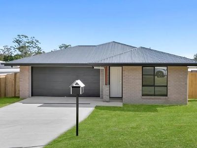 7 Scarlet Moon Court, Southside