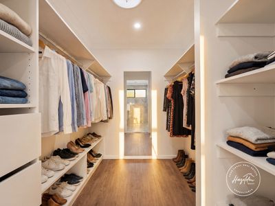 41 Ngungun Crescent, Glass House Mountains