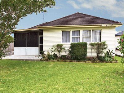 9 Gloucester Crescent, Dapto
