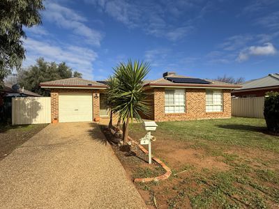 4 Evanside Parade, Griffith