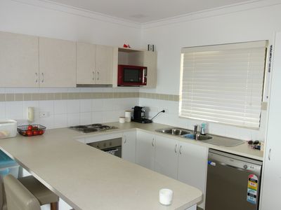 8/42 Kinsella Street, Joondanna