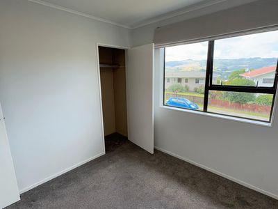 7 Westra View, Tawa