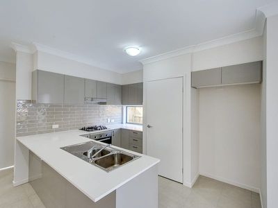 19 Meadows Circuit, Bellbird Park