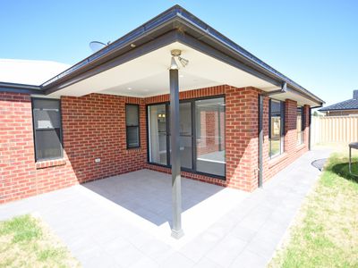 3A Terrazzo Court, Dubbo