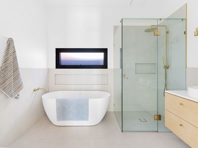 5 Molesworth Court, West Footscray