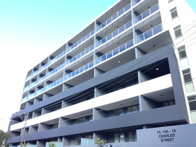 A1404 / 11 Charles Street, Canterbury