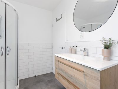 16 Dudley Road, Lyttelton