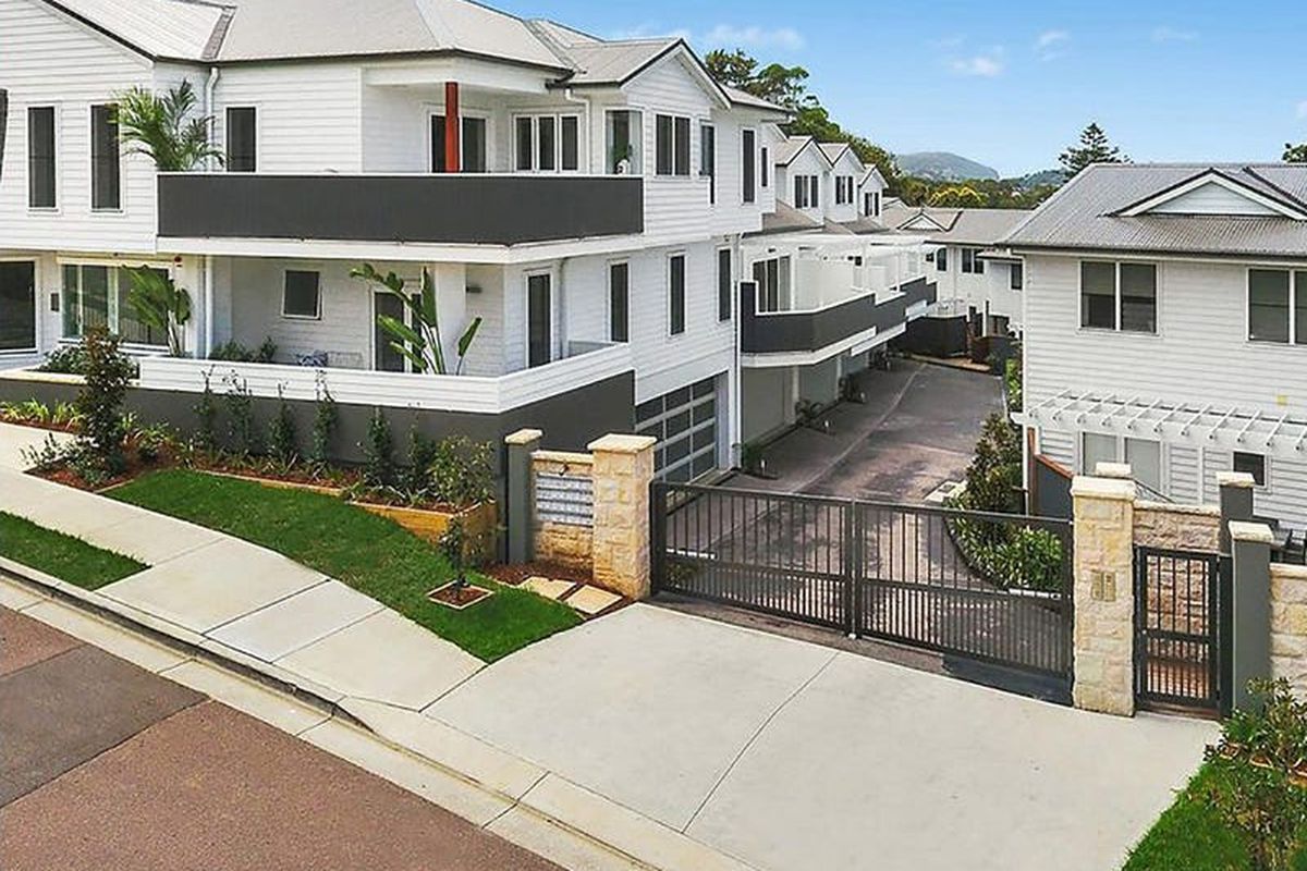 12 / 6 Ghersi Avenue, Wamberal