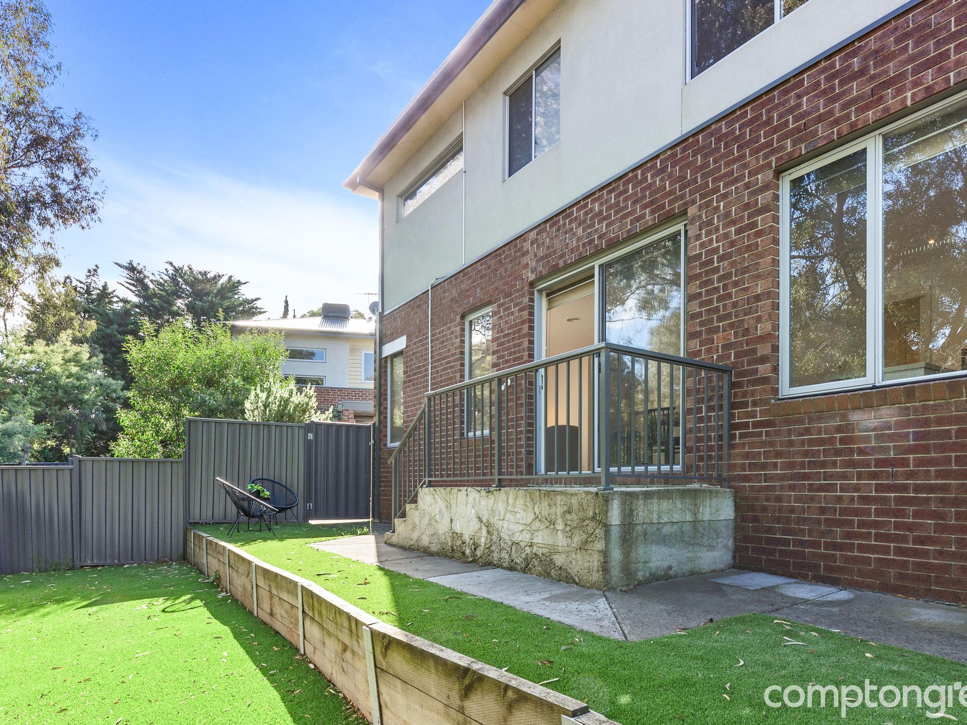 4 / 8 Waratah Street, West Footscray