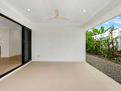 12 Sandridge Way, Smithfield