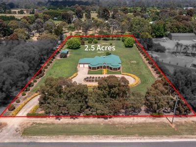 43 Boorhaman Road, North Wangaratta