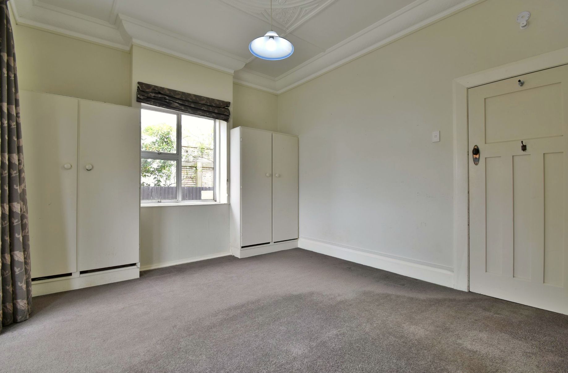 64 Hargest Crescent, Saint Kilda