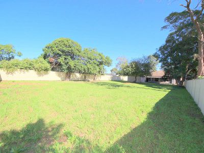 235 Henry Lawson Drive, Georges Hall