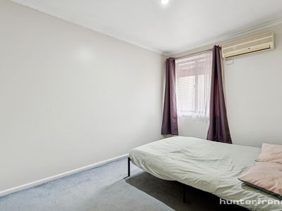 2/93 Millers Road, Altona North
