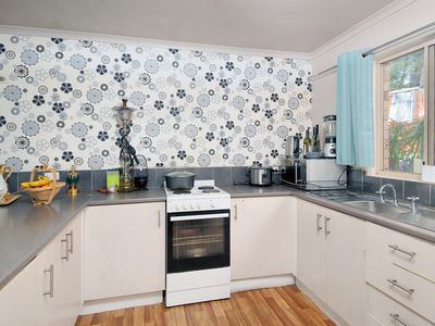 4 / 96 Smith Road, Woodridge