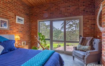 13 Armstrong Road, Beaconsfield Upper