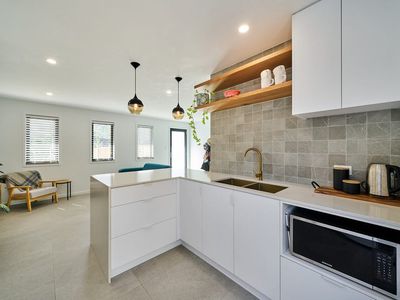 2 / 929 Cambridge Road, Cambridge