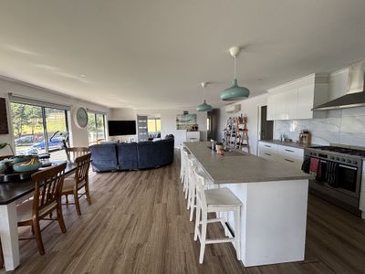 7 Hakea Court, Mallacoota