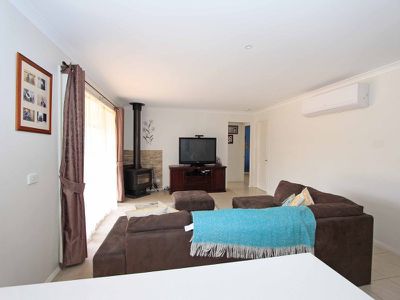 21 Obriens Court, Heathcote