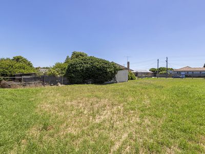12 Spring Street, Belmont