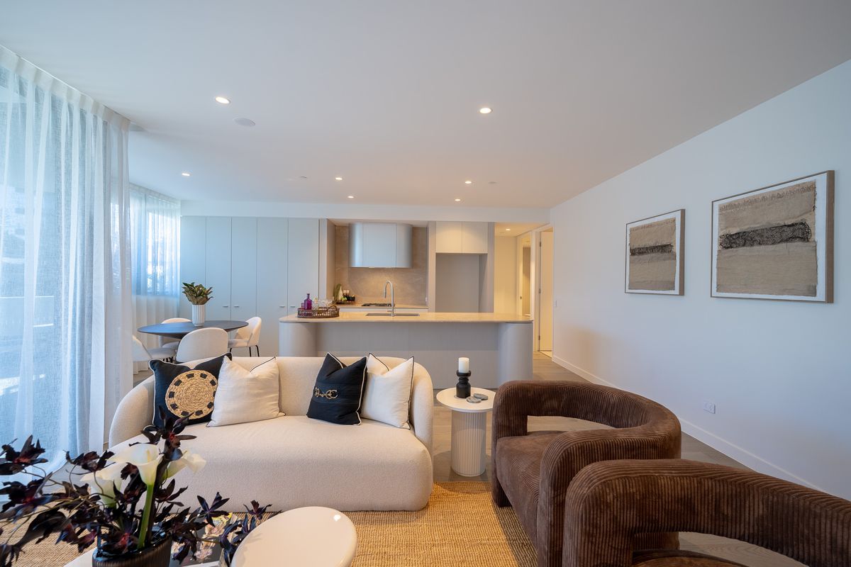 Emerson Kirra – Boutique Coastal Luxury Steps from the Sand